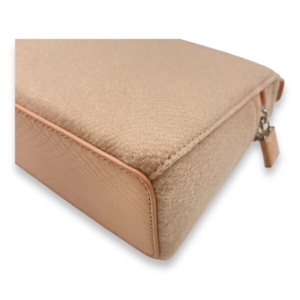 Extra Pocket 19 Pale Pink Top Handle Bag in cashmere/python, Silver hardware - Image 11