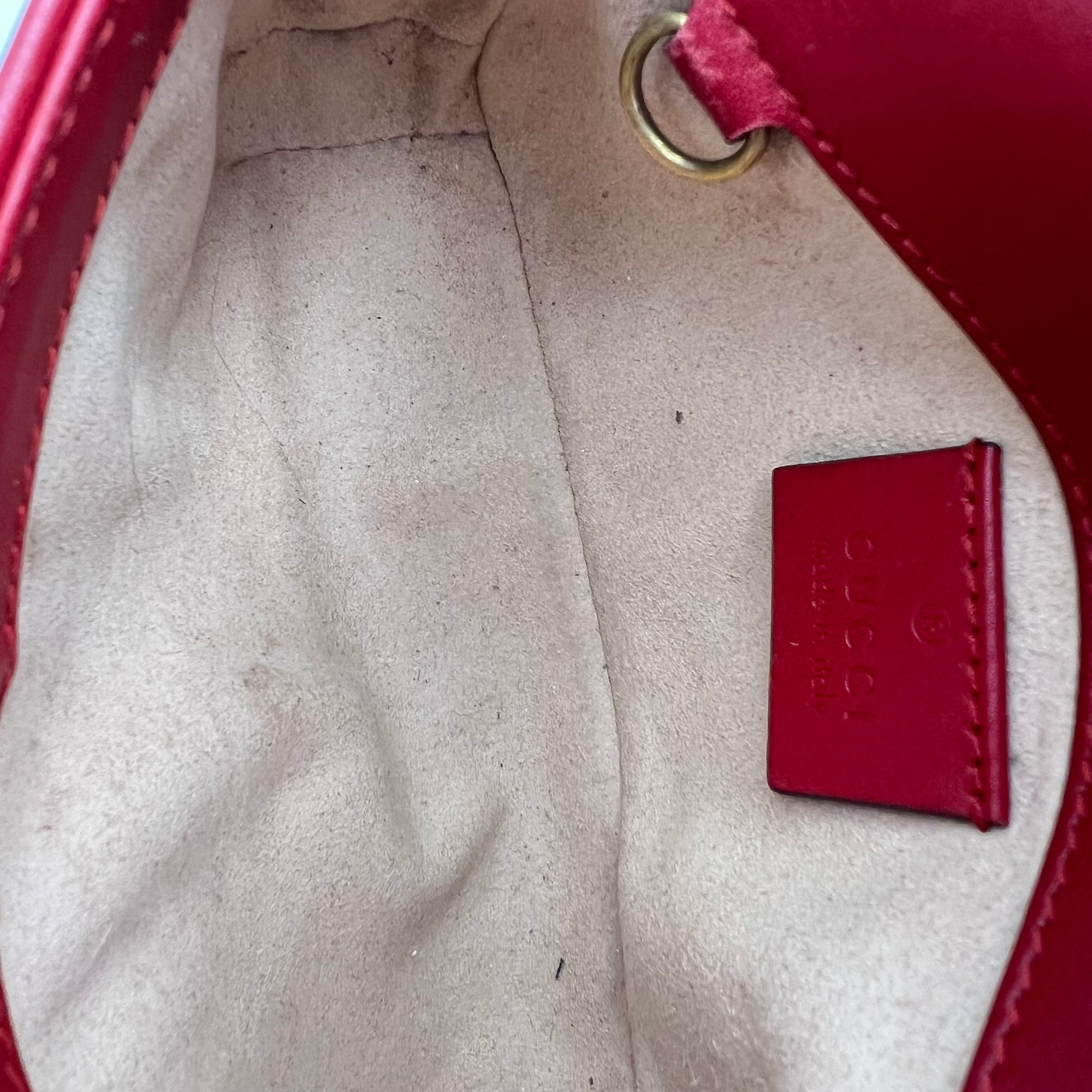 GG Marmont Super Mini Red Shoulder Bag in Calfskin, Gold hardware - Image 15