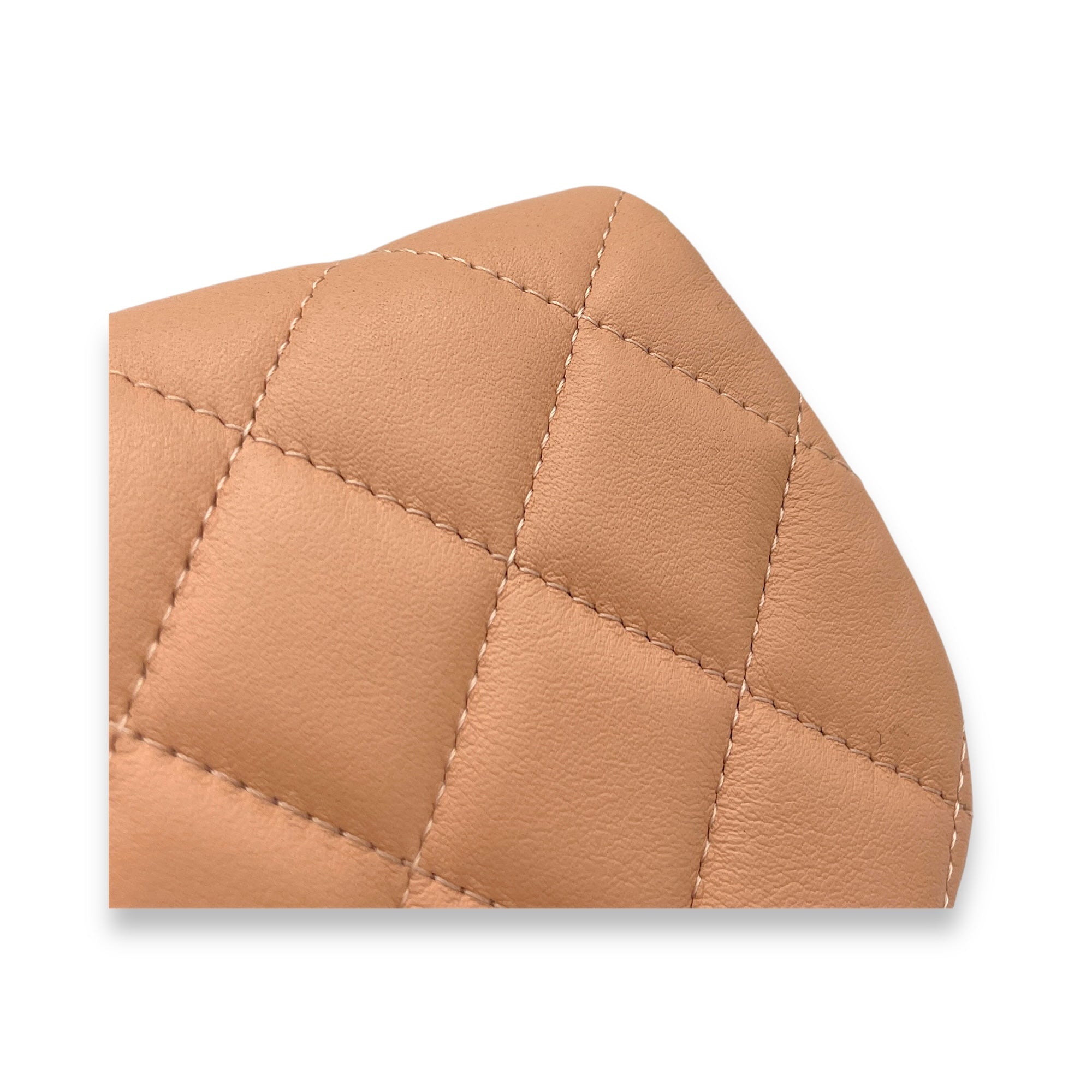 Chain Clutch Mini Beige Crossbody Bag in Lambskin, Gold hardware - Image 10