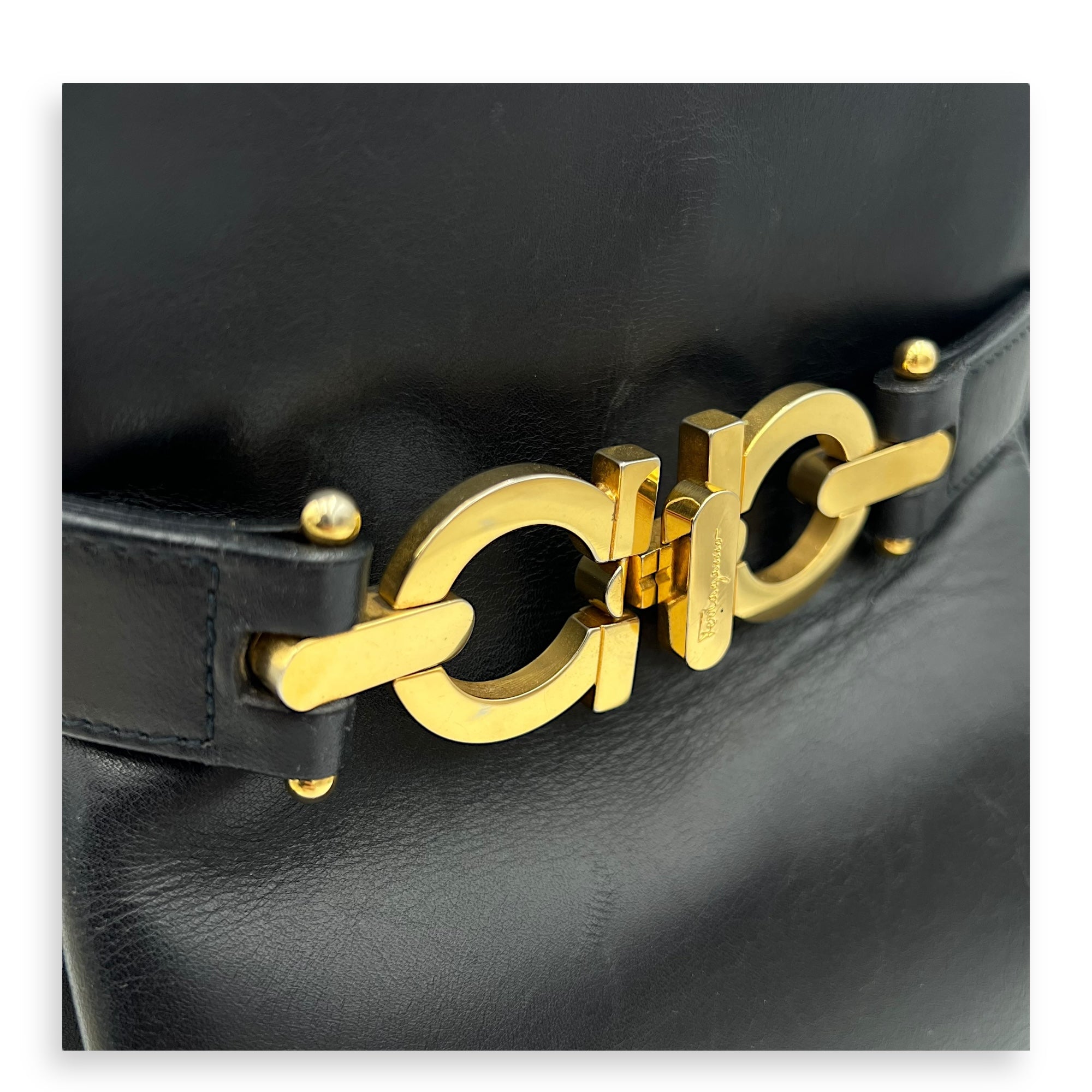 Gancini Black Shoulder Bag in Calfskin, Gold hardware - Image 12