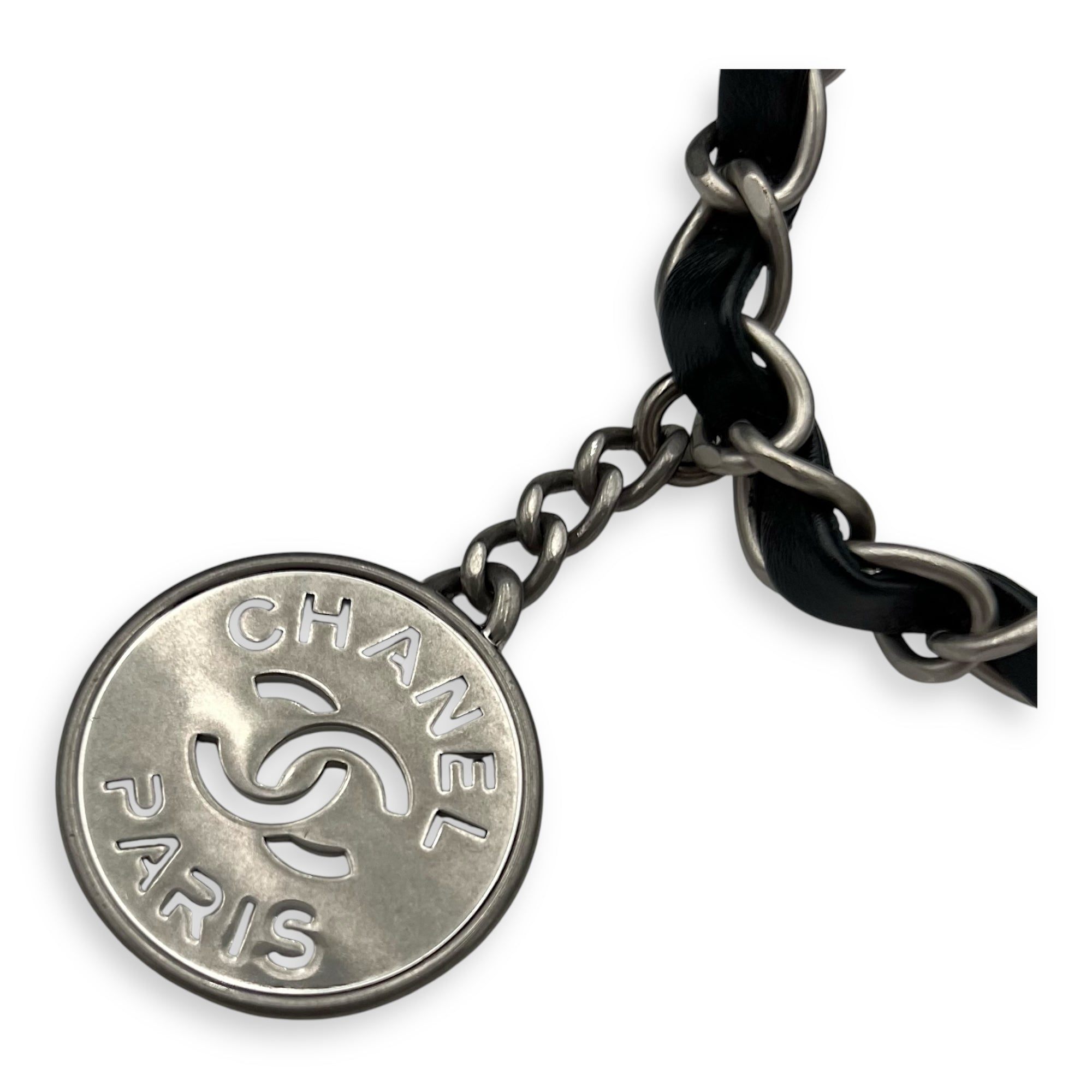 22 Tote Shoulder Bag Small Black in Calfskin, Silver hardware - Image 9