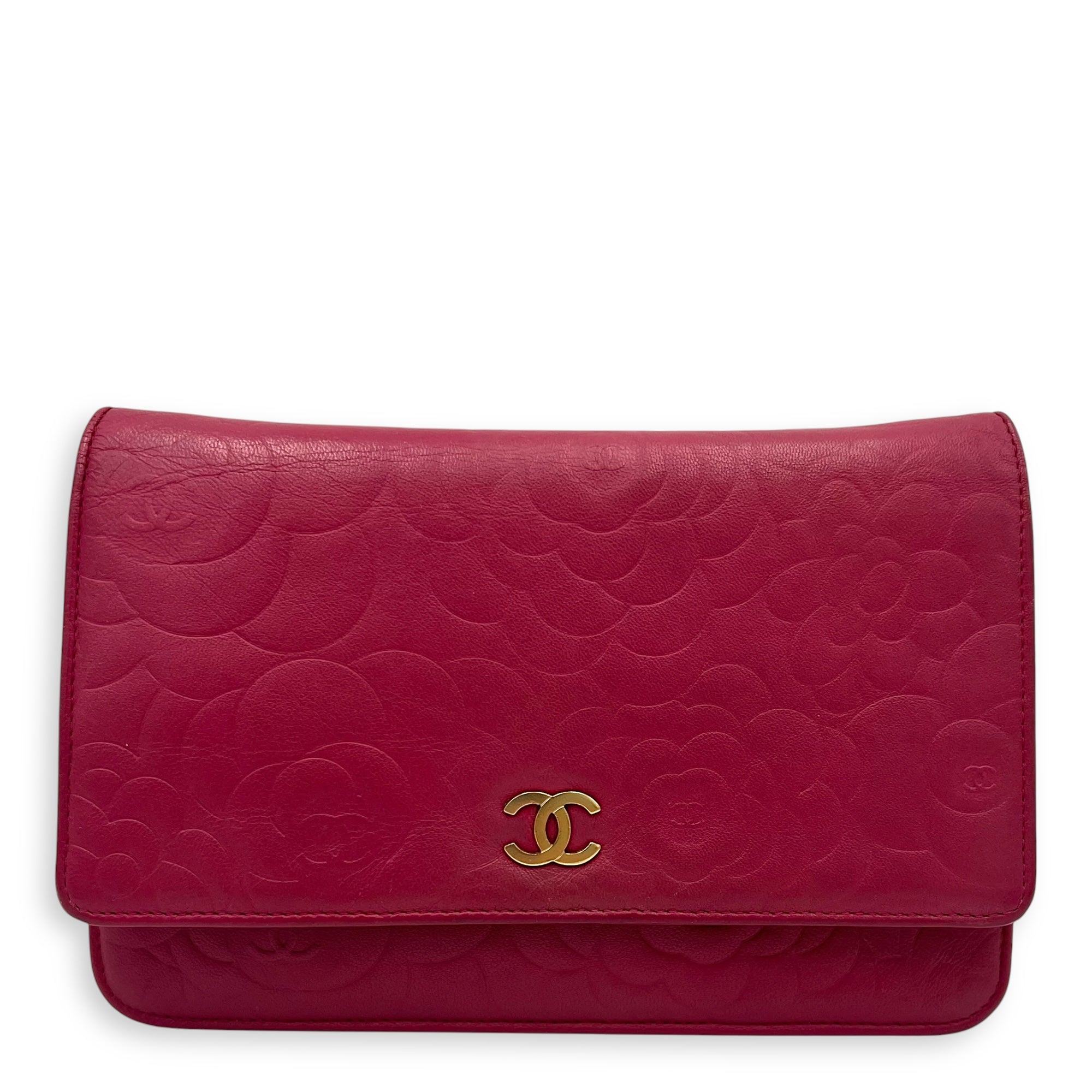 Camelia Pink Wallet On Chain in Lambskin, Gold hardware
