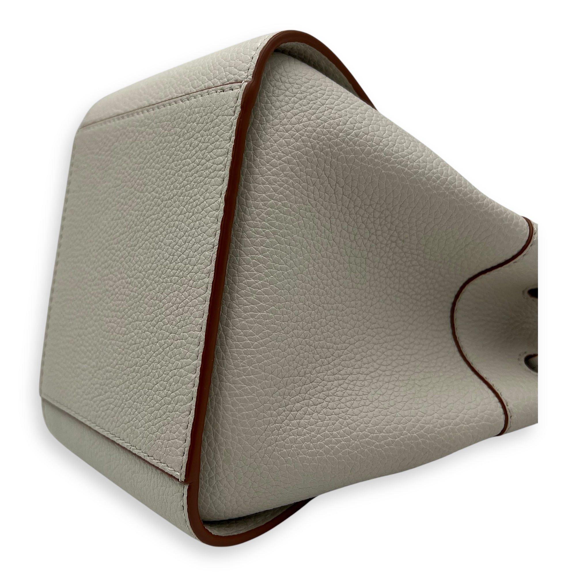 Hammock Crossbody Bag Mini White in Calfskin, Gold hardware - Image 9