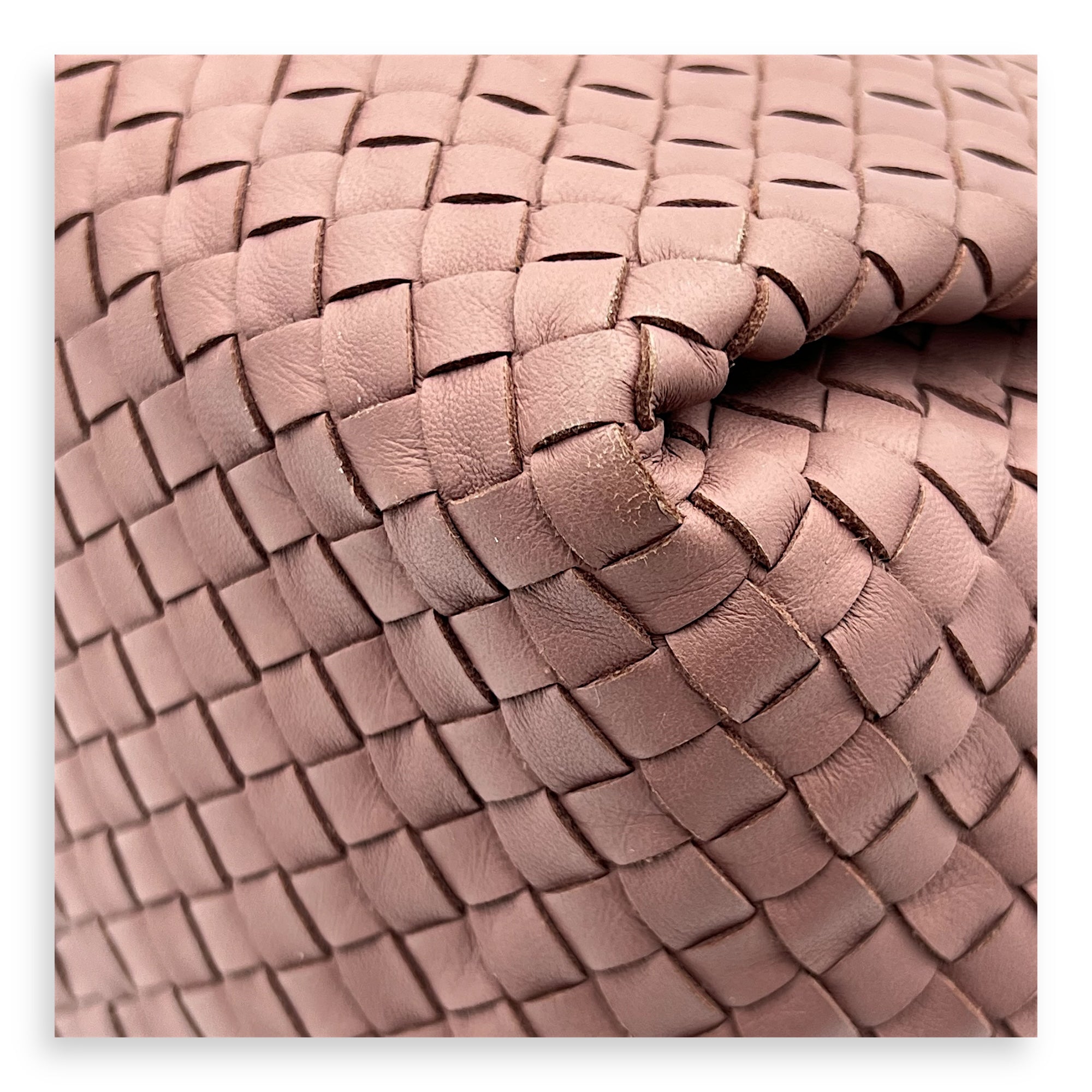 Intrecciato Shoulder Bag Pink in Calfskin, Ruthenium hardware - Image 9