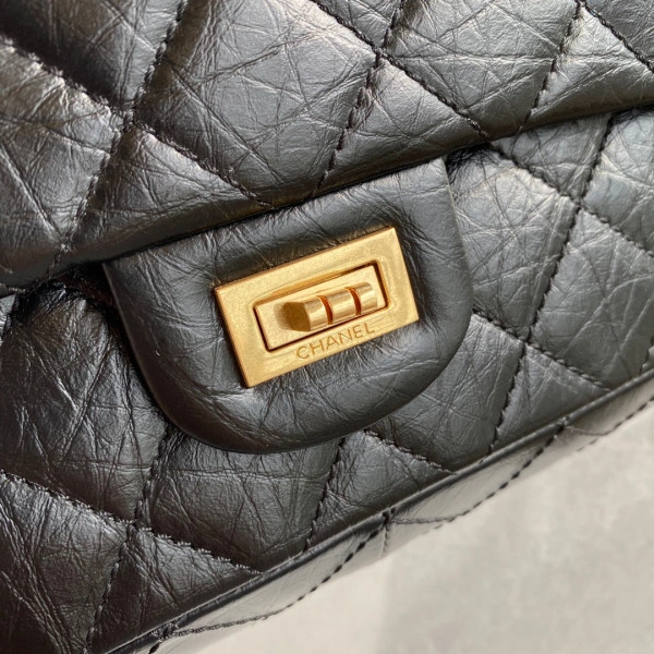 CHANEL FLAP BAG Affordable 663 - Image 3