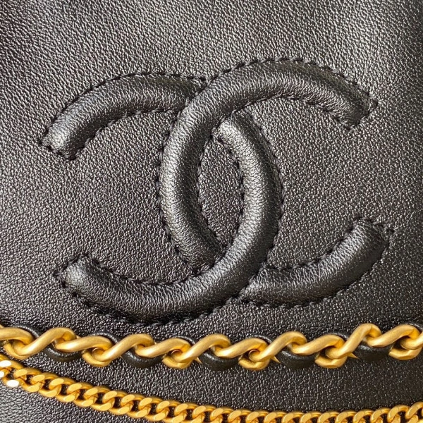 ModernLook CHANEL camera bag 1664 - Image 4