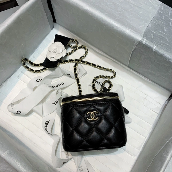 Popular CHANEL SMALL VANITY WITH CHAIN 1264 - Image 8
