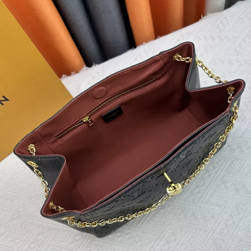 Affordable 1783 Louis Vuitton AAA Quality Messenger Bags For Women - Image 8
