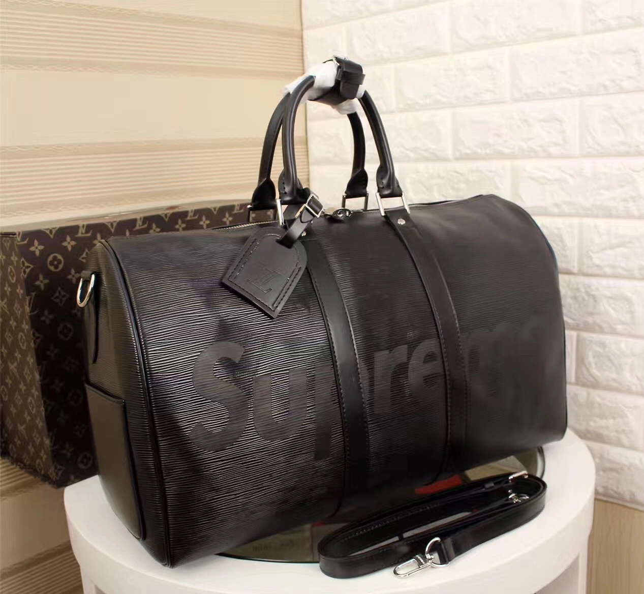 AllSeason 9562 Louis Vuitton LV AAA Quality Travel Bags