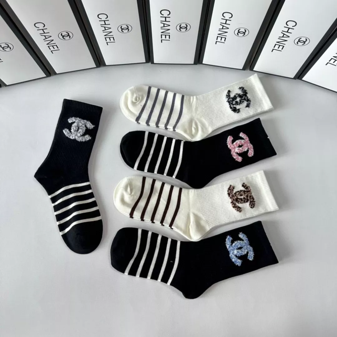 Breathable 8510 Chanel Socks - Image 4