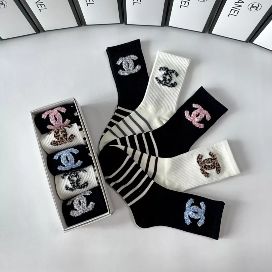Breathable 8510 Chanel Socks - Image 5