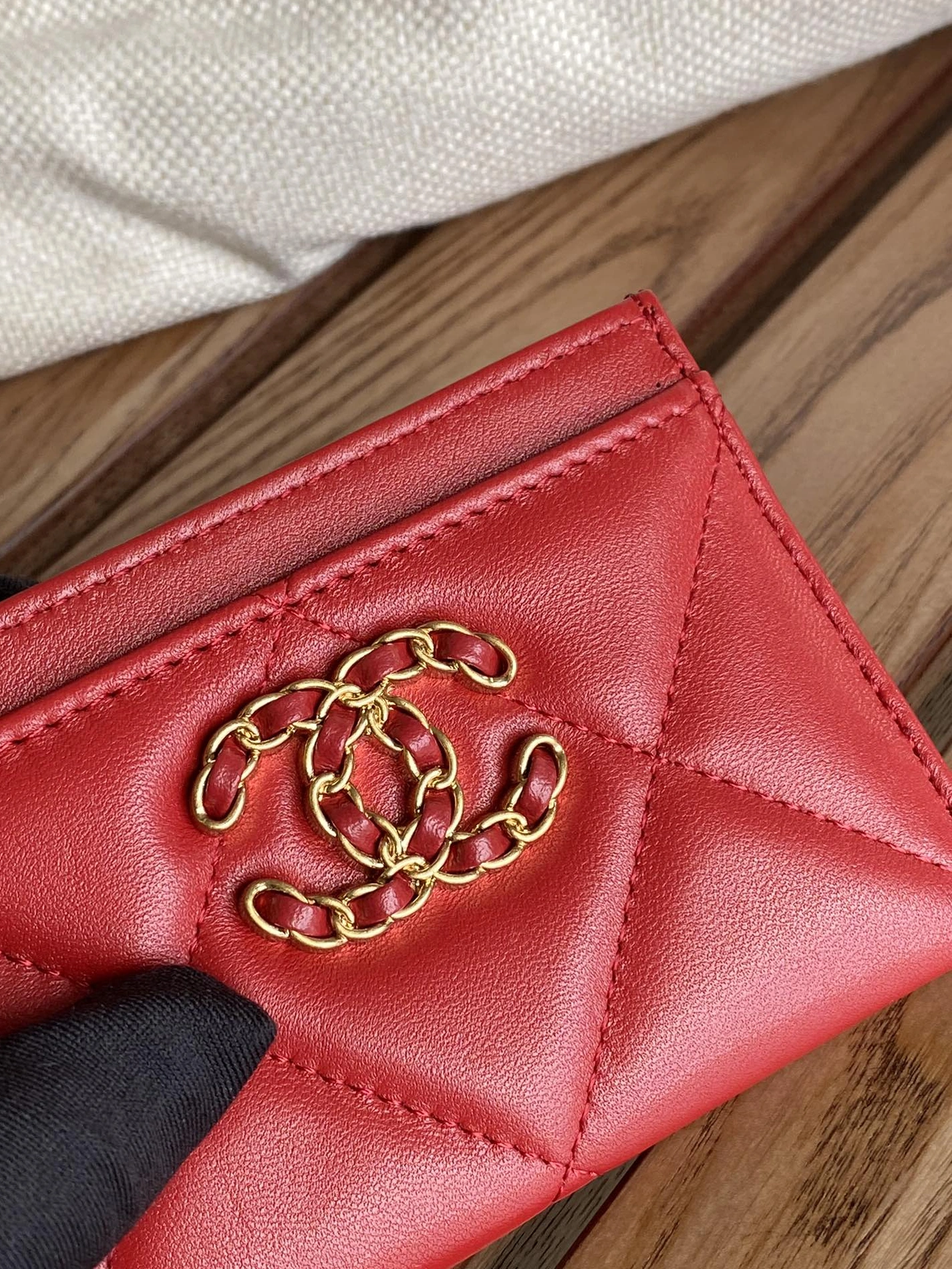 Chanel Card Case Cozy 6385 - Image 6