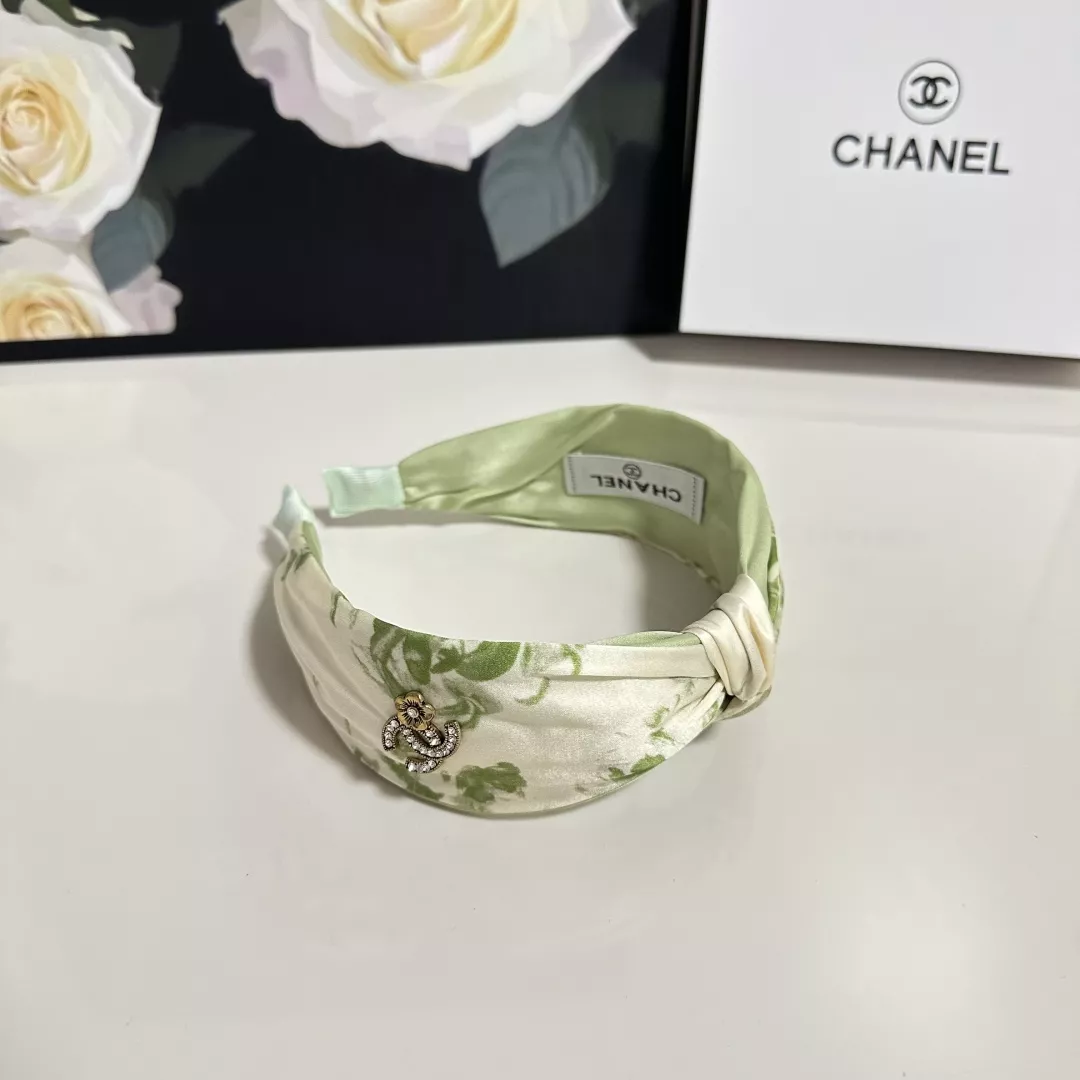 Chanel Headband EyeCatching 8486
