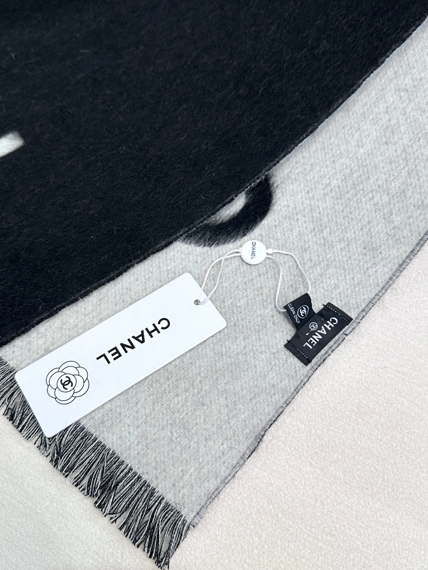 Chanel Scarves Practical 925 - Image 6