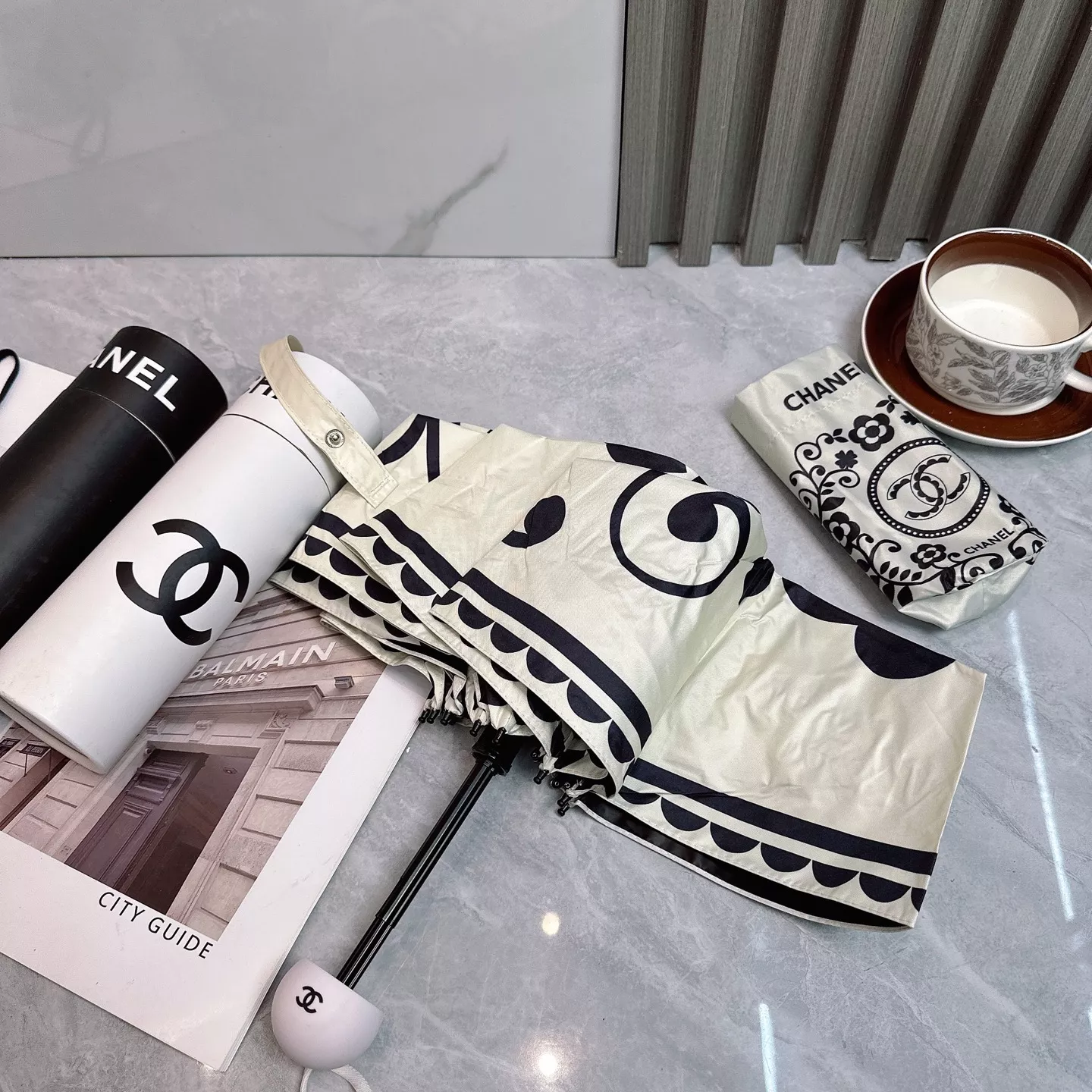 Chanel Umbrellas Classic 1724 - Image 4