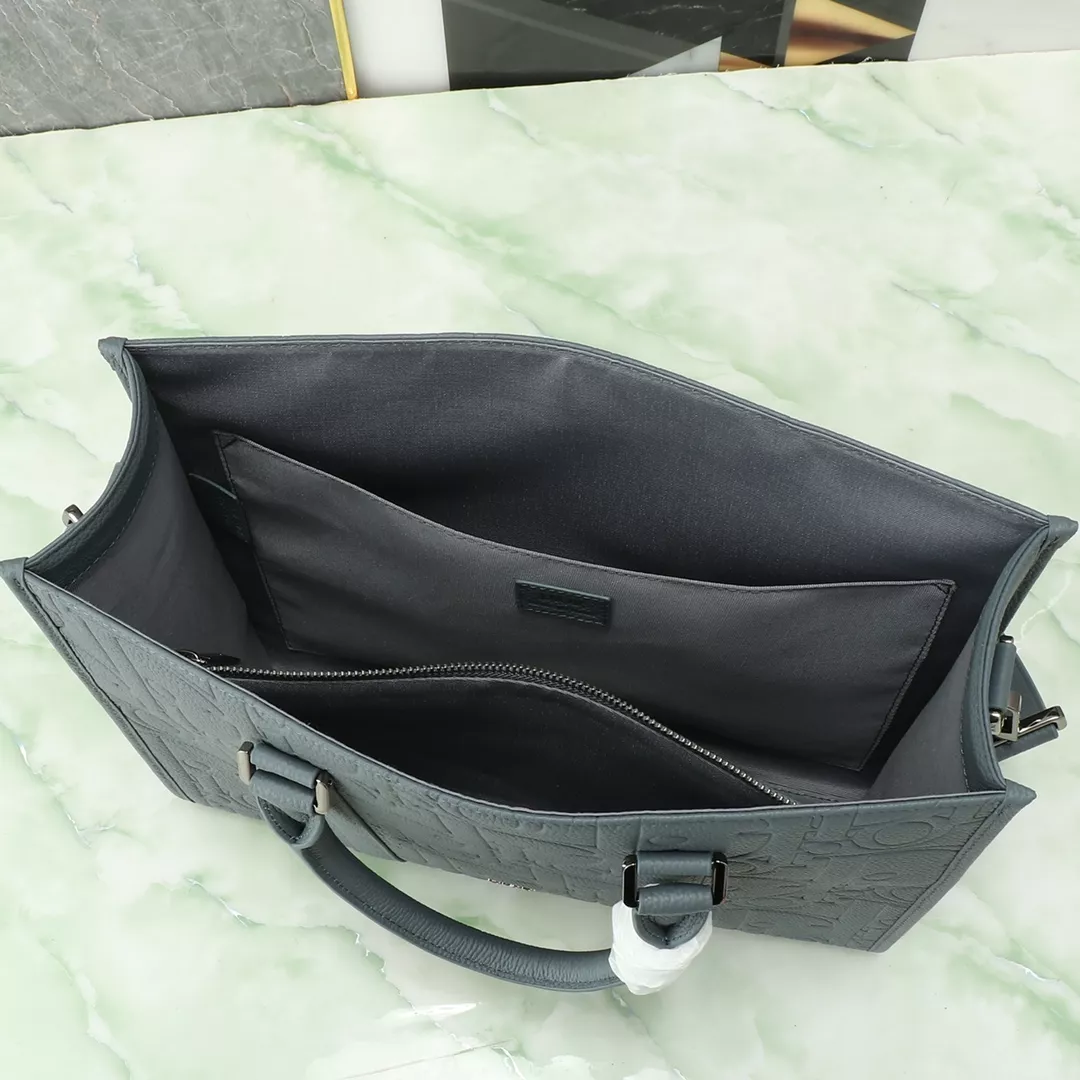 Christian Dior AAA Man Handbags Efficient 9198 - Image 6