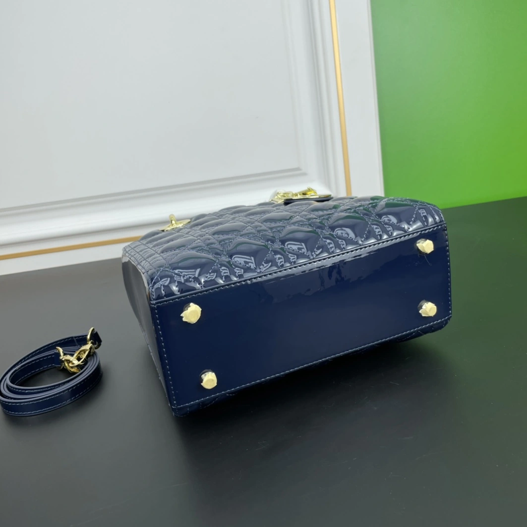 Christian Dior AAA Quality Handbags For Women Bold 138 - Image 5