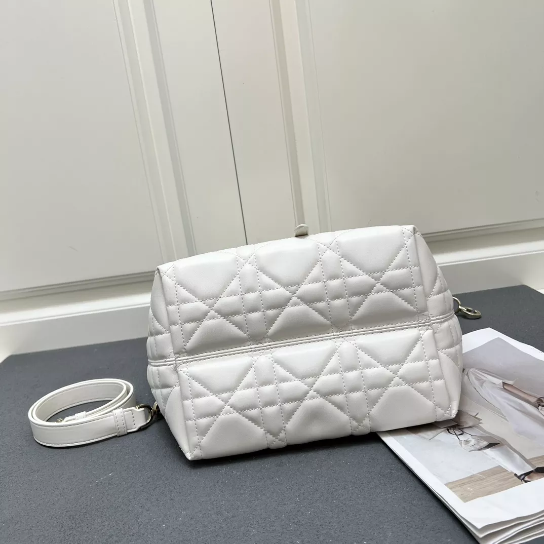 Christian Dior AAA Quality Handbags For Women Versatile 1196 - Image 6