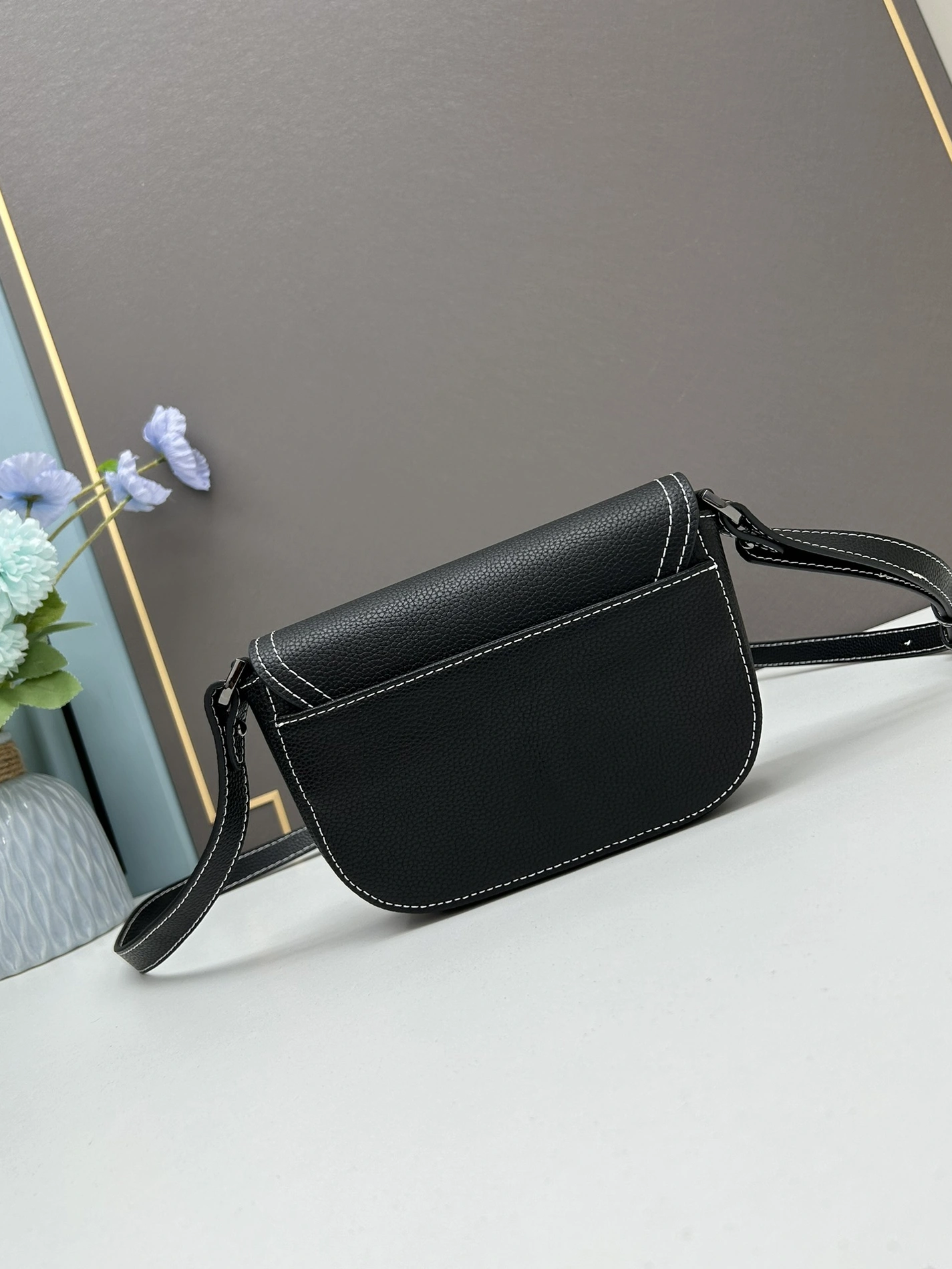 Christian Dior AAA Quality Messenger Bags For Unisex Elegant 8064 - Image 3