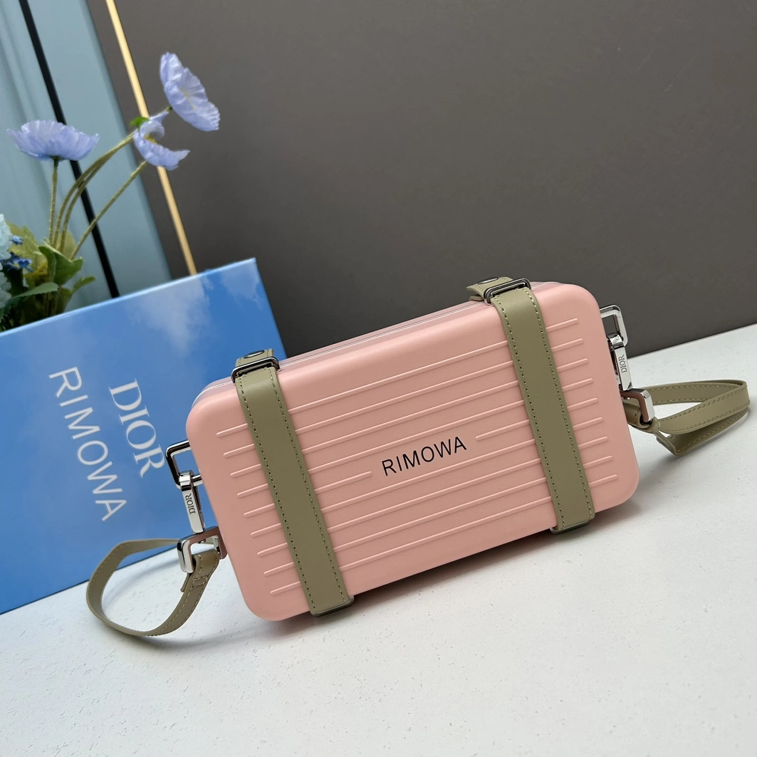 Christian Dior AAA Quality Messenger Bags For Women Trendsetting 7003 - Image 4