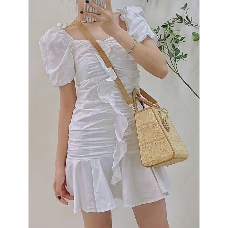 Interior Christian Dior Medium Lady Dior Bag in Natural Cannage Raffia - Image 4