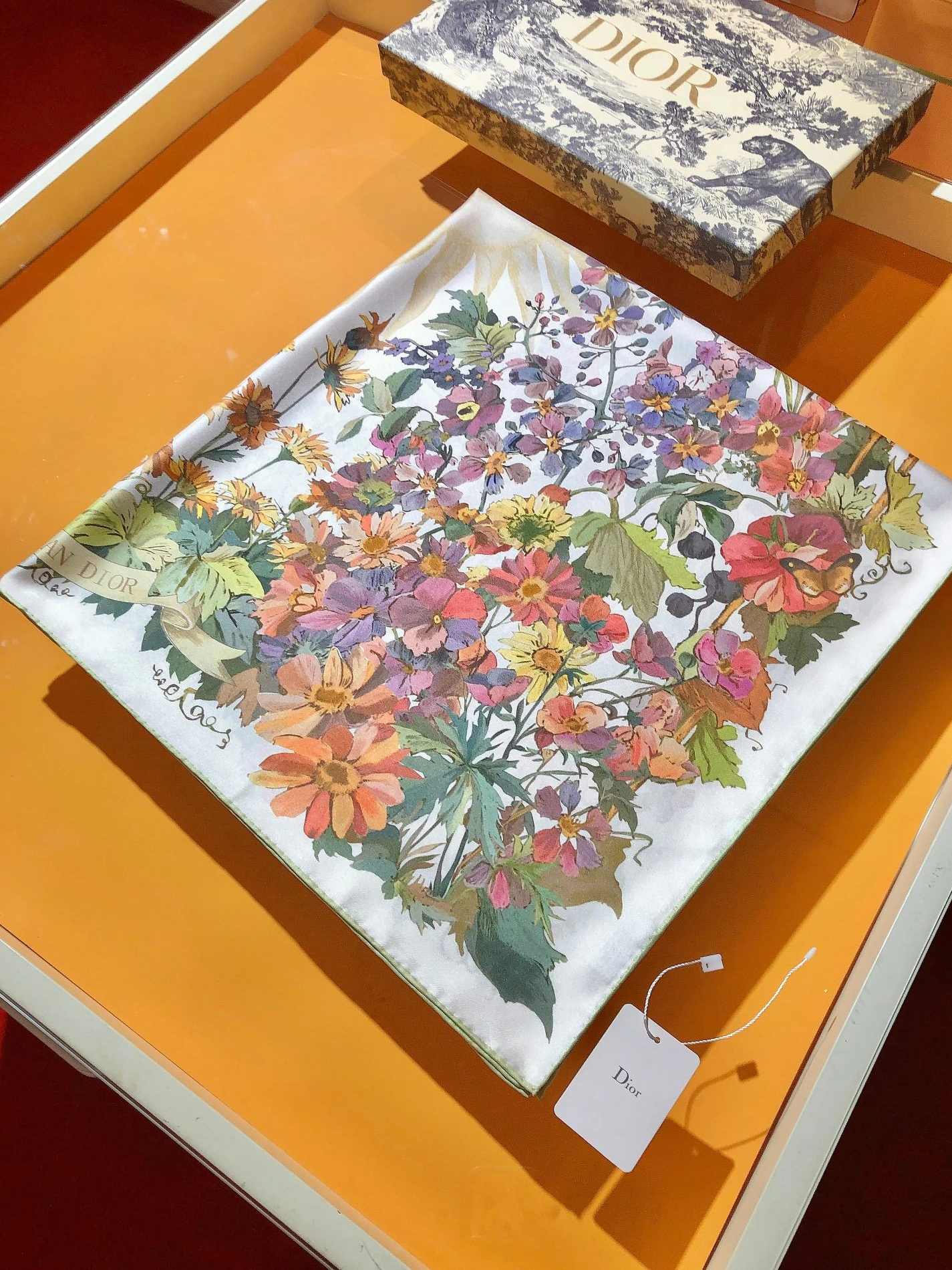 Christian Dior Silk Squares For Women Durable 7037 - Image 4