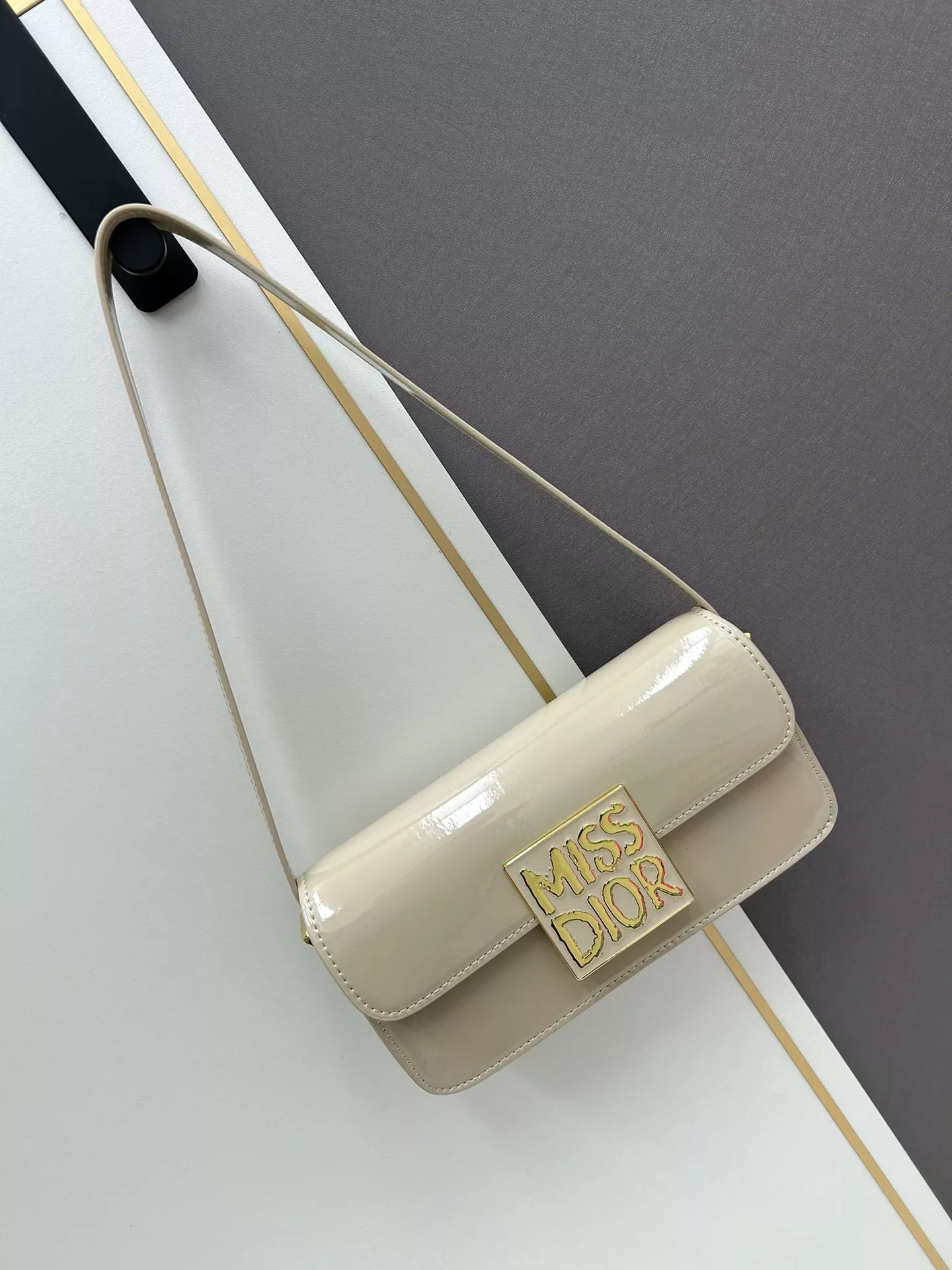 Classic 8875 Christian Dior AAA Quality Shoulder Bags For Women