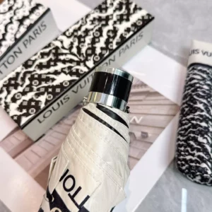 Cozy 6534 Louis Vuitton Umbrellas