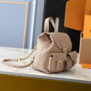 DailyWear 2525 Louis Vuitton AAA Quality Backpacks For Women