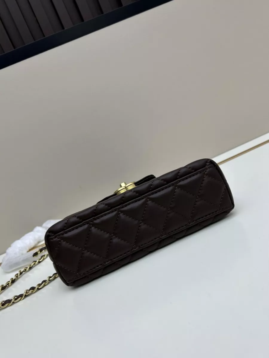 Durable 9794 Chanel AAA Quality Handbags For Women - Image 5