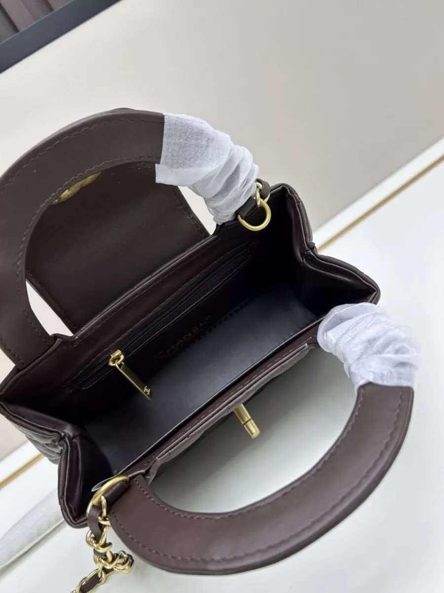 Durable 9794 Chanel AAA Quality Handbags For Women - Image 7