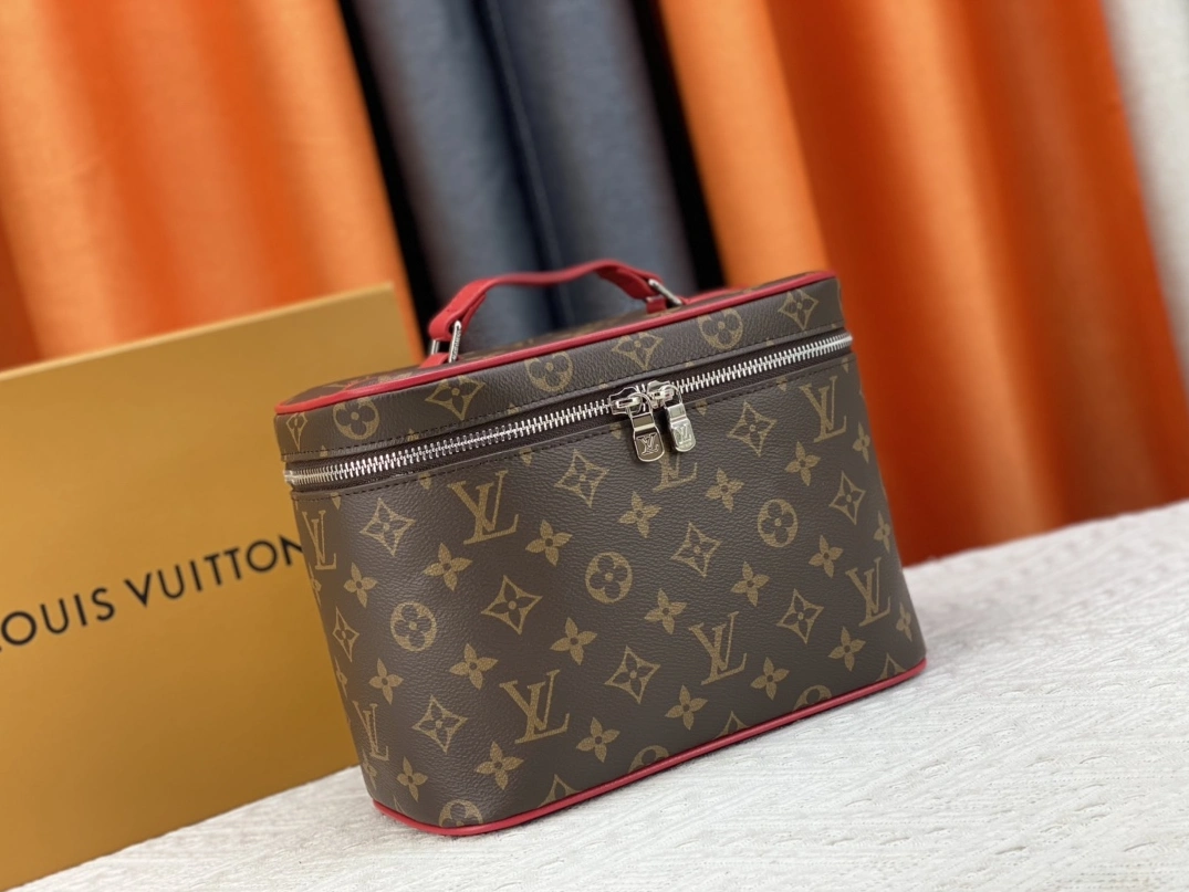 EasyMatch 3462 Louis Vuitton AAA Quality Handbags For Women