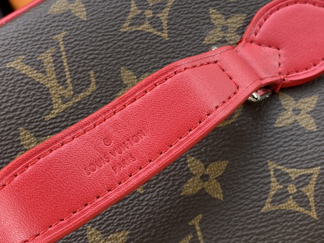 EasyMatch 3462 Louis Vuitton AAA Quality Handbags For Women - Image 6