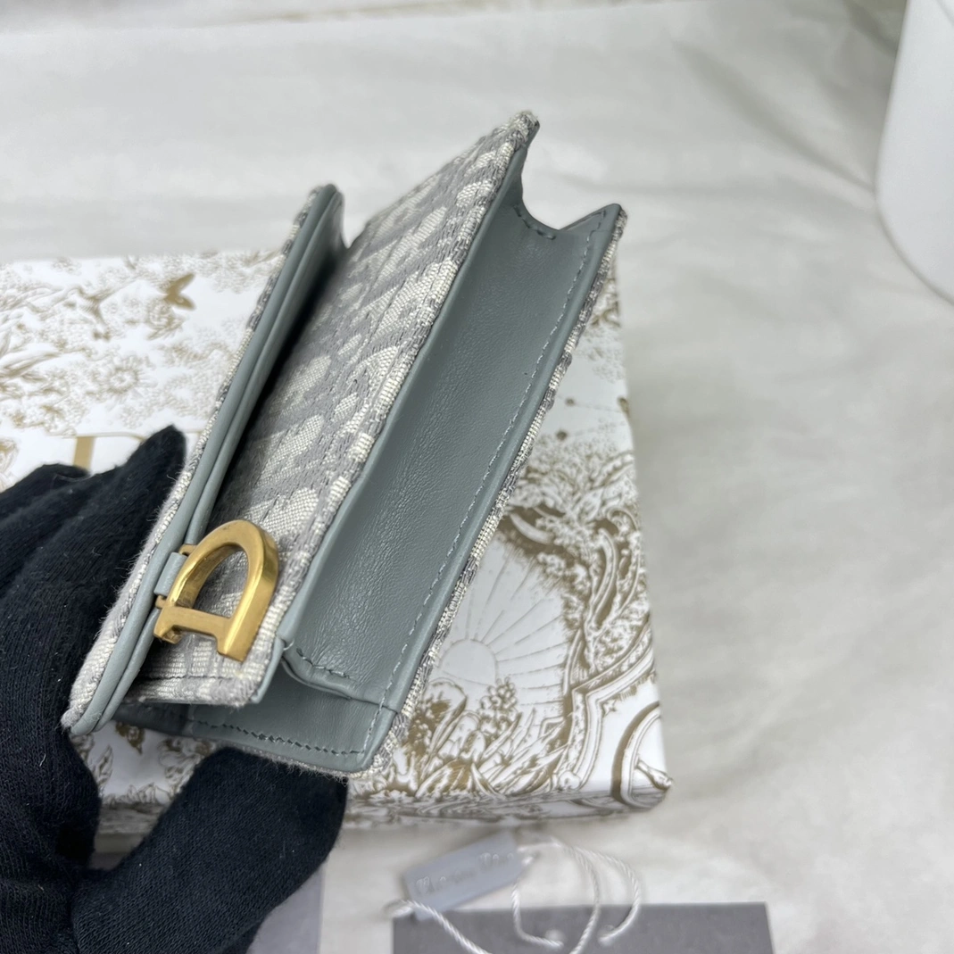 Fashionable 8468 Christian Dior AAA Quality Wallets For Unisex - Image 5