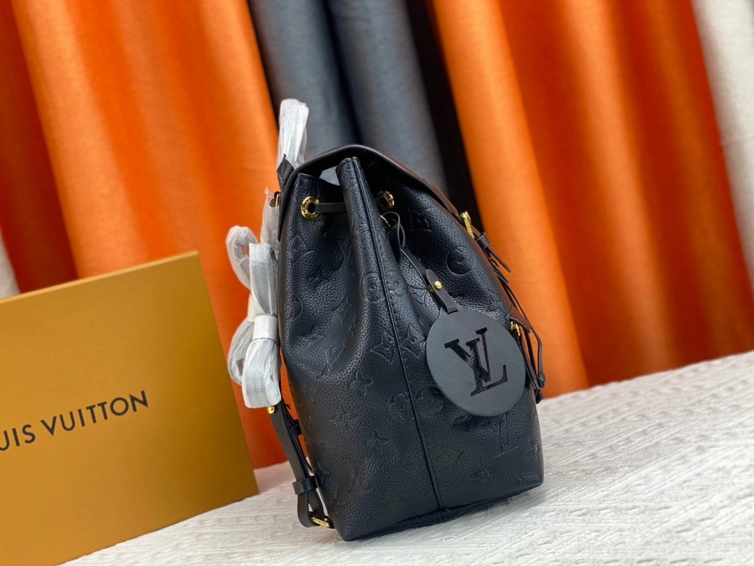Flexible 2099 Louis Vuitton AAA Quality Backpacks For Women