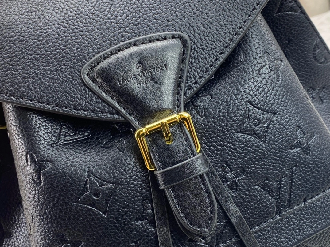 Flexible 2099 Louis Vuitton AAA Quality Backpacks For Women - Image 5