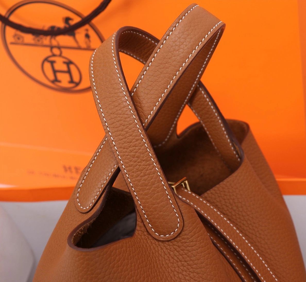 Flexible 8616 Hermes AAA Quality Handbags For Women - Image 4