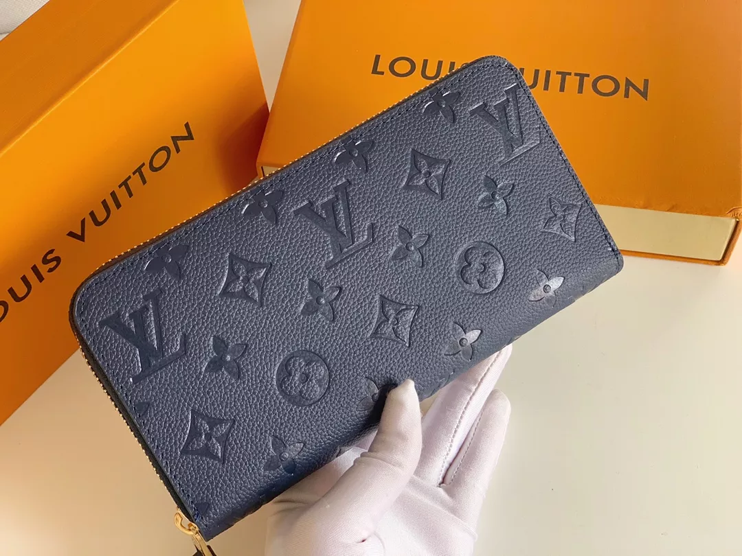 GoAnywhere 8107 Louis Vuitton LV Wallets In Navy - Image 3