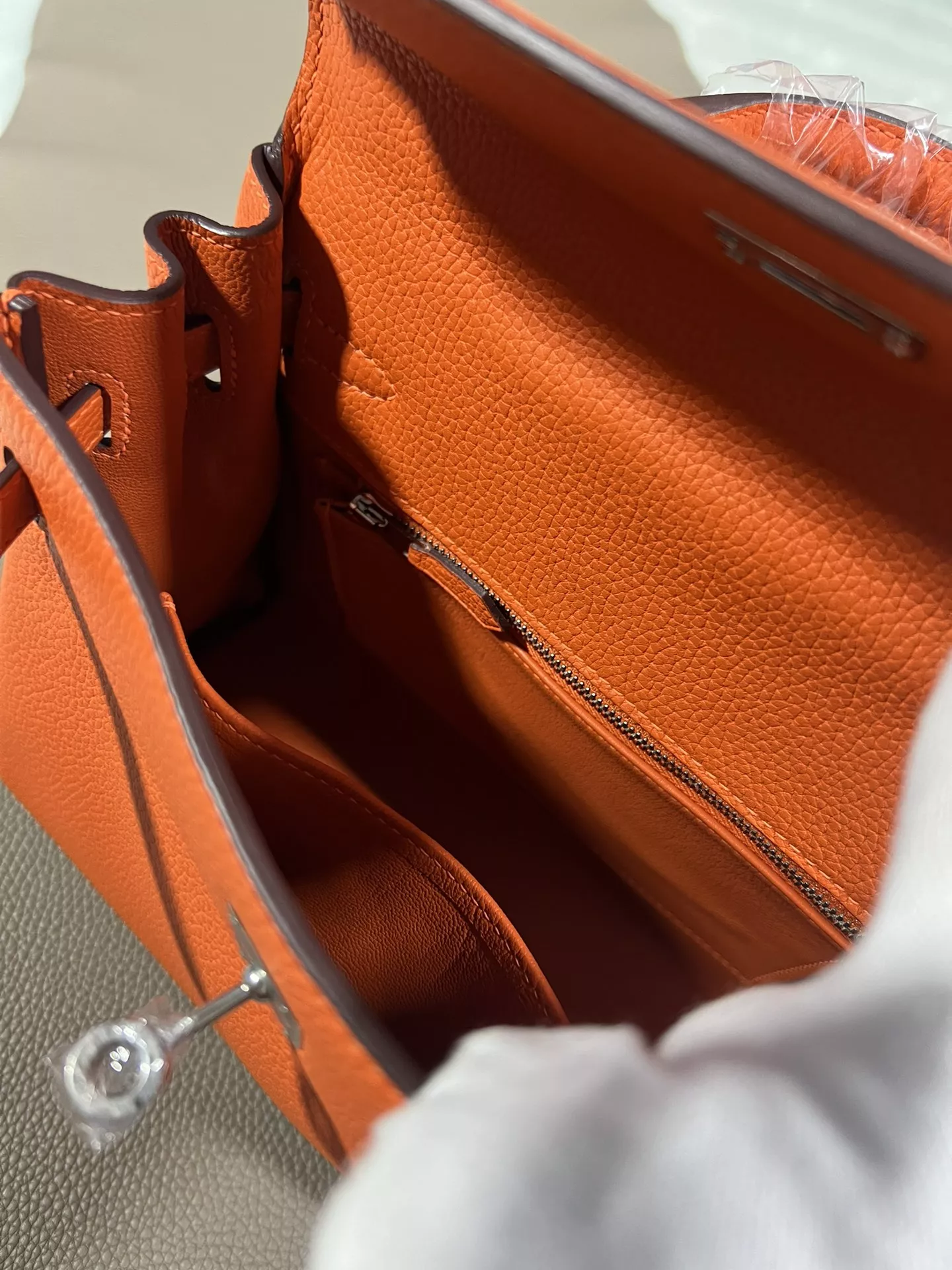 Hermes AAA Quality Handbags For Women ModernLook 2151 - Image 7