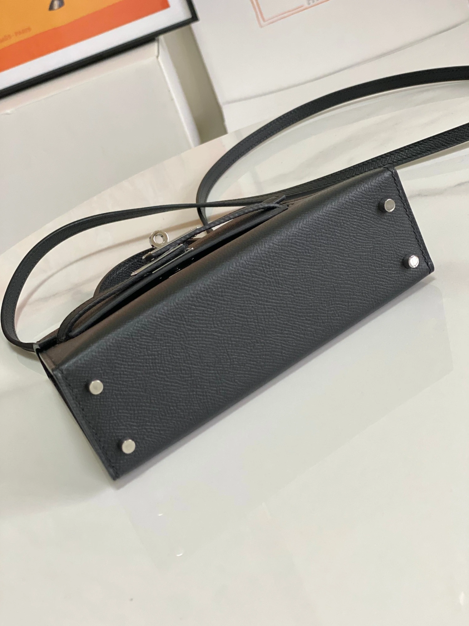 Hermes AAA Quality Messenger Bags For Women Soft 6894 - Image 3