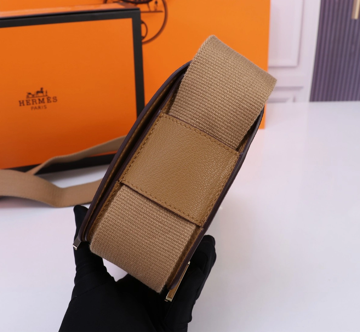 Hermes AAA Quality Messenger Bags For Women Sophisticated 4648 - Image 5