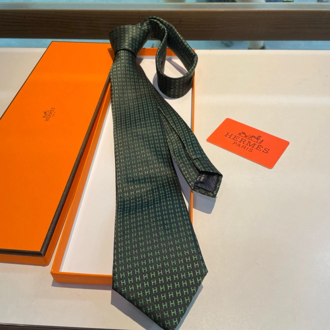 Hermes Necktie For Men Flexible 4897