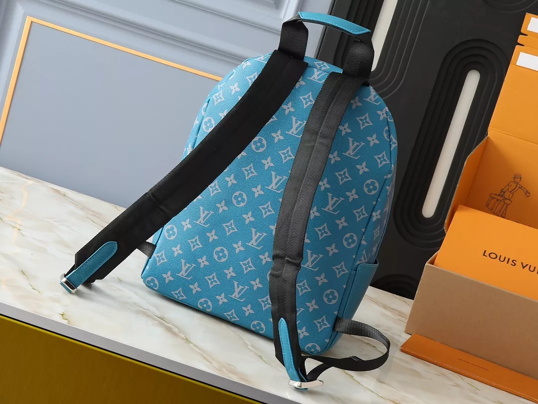 Lightweight 570 Louis Vuitton AAA Quality Backpacks For Women - Image 3
