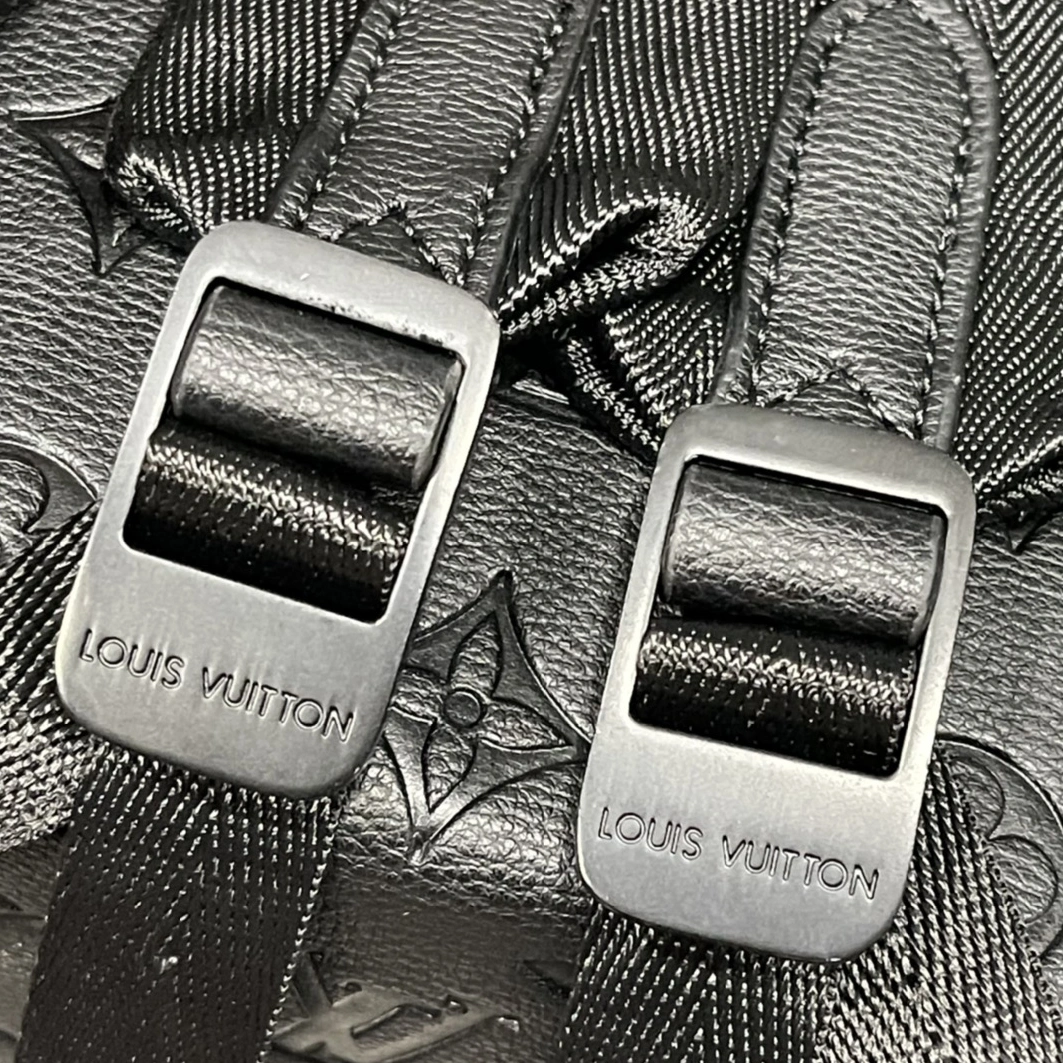 Louis Vuitton AAA Quality Backpacks For Unisex Cozy 9262 - Image 7