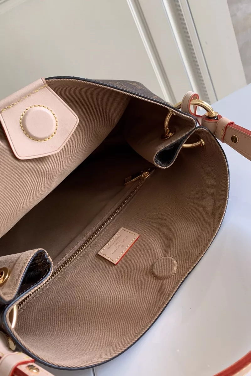 Louis Vuitton AAA Quality Handbags For Women Comfortable 574 - Image 8