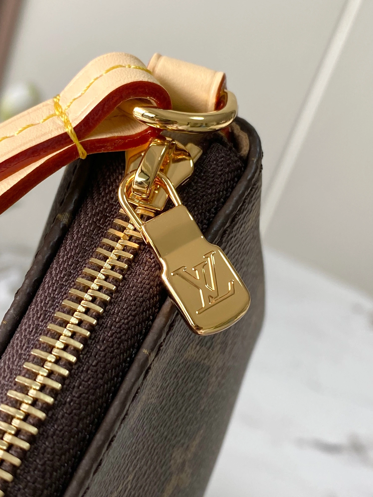 Louis Vuitton AAA Quality Shoulder Bags For Women Comfortable 2942 - Image 6