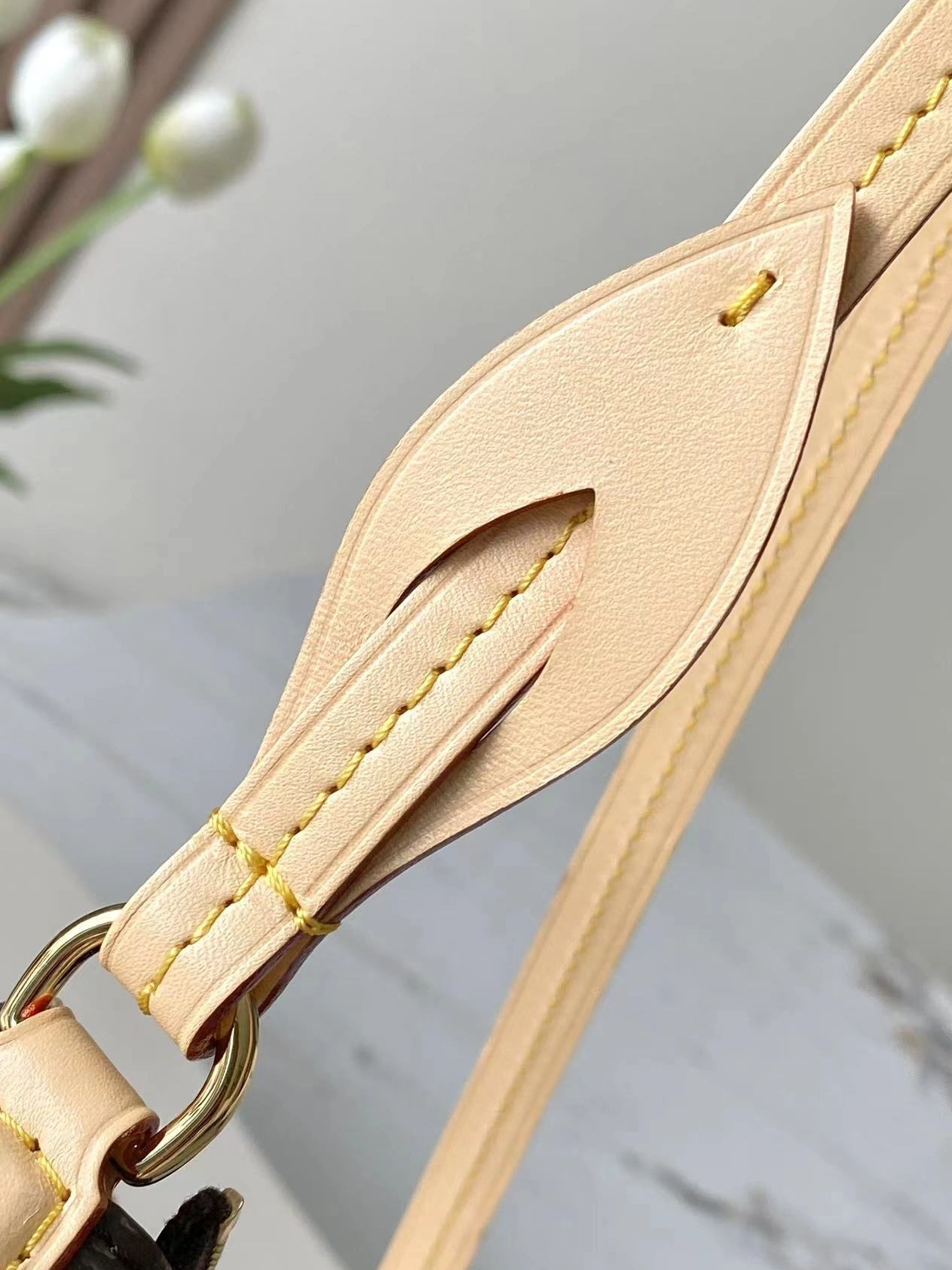 Louis Vuitton AAA Quality Shoulder Bags For Women Comfortable 2942 - Image 7