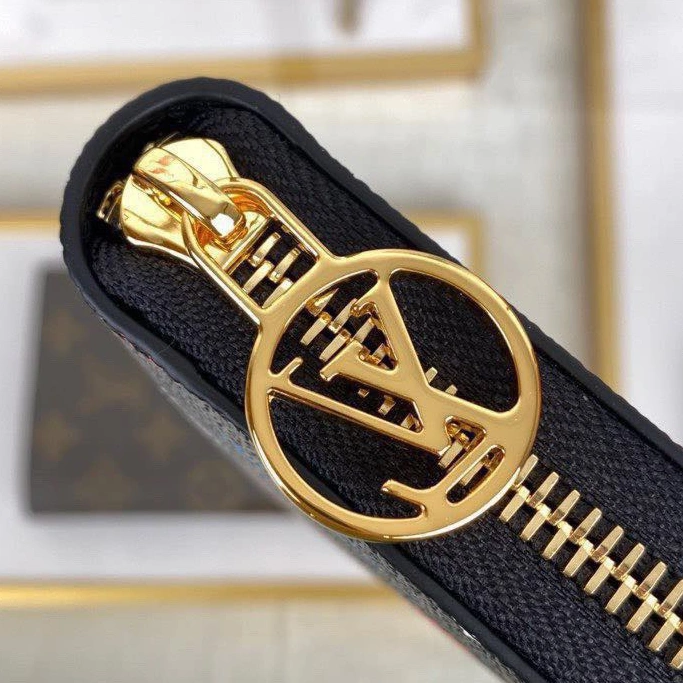 Louis Vuitton AAA Quality Wallets For Women StreetReady 7998 - Image 6