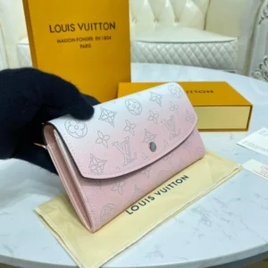 12 card s Louis Vuitton Iris Wallet in Pink Gradient Mahina Perforated Leather