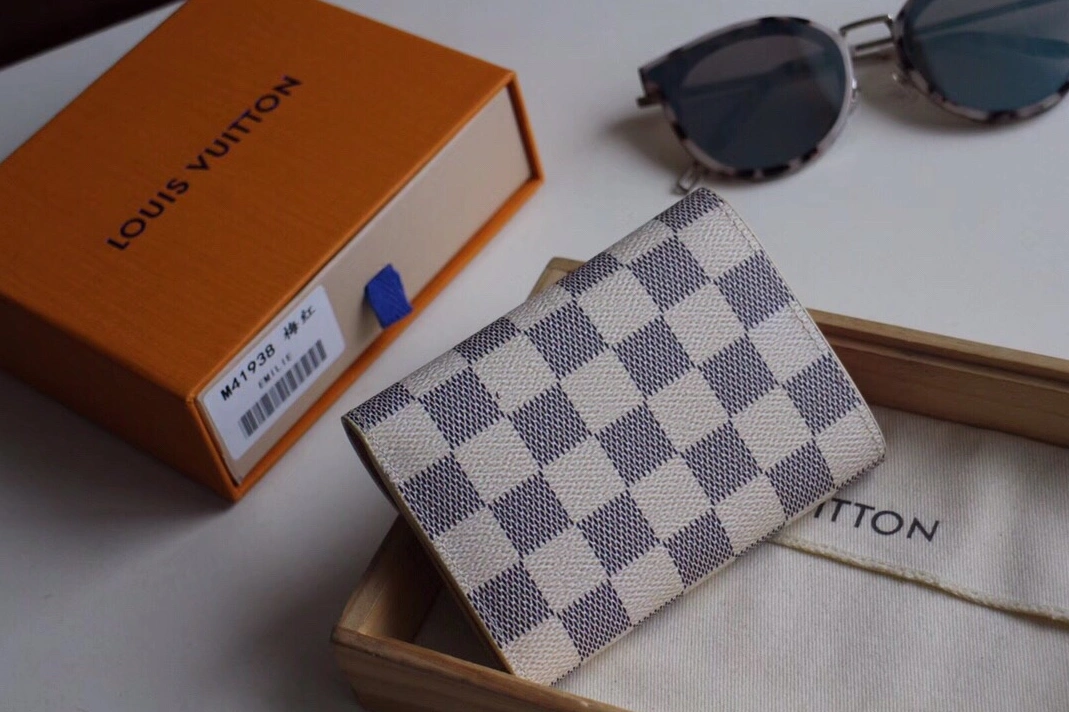 Louis Vuitton LV Card Case Classic 3078